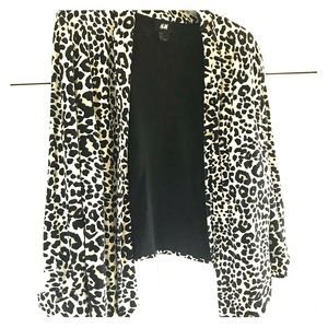 H&M Leopard print blazer